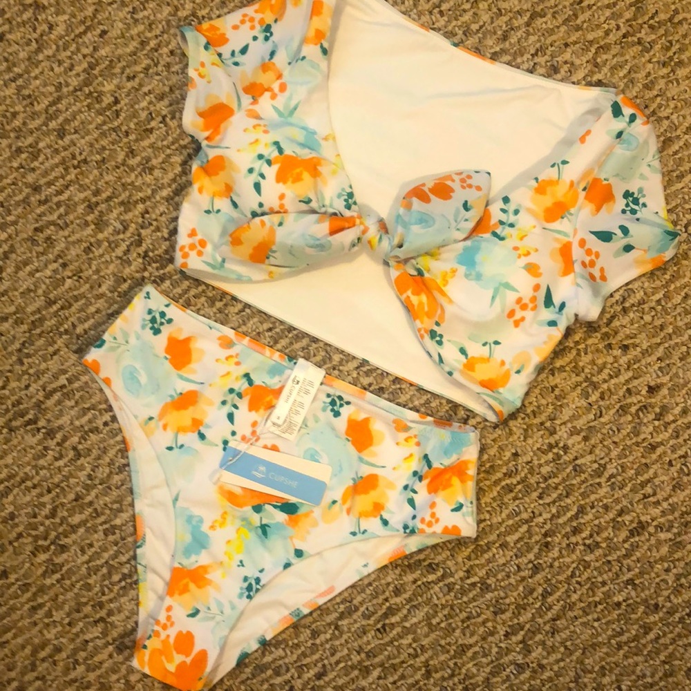 Cupshe Poppy Bikini 👙